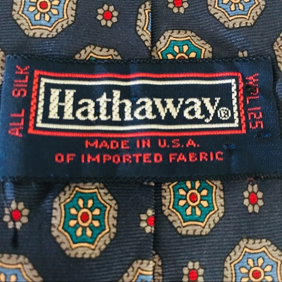 Hathaway unique print Blue and Red Silk Tie Navy - Picture 4 of 6